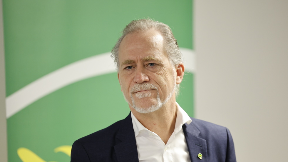 Daniel Helldén föreslås bli nytt manligt språkrör för MP efter Per Bolund.