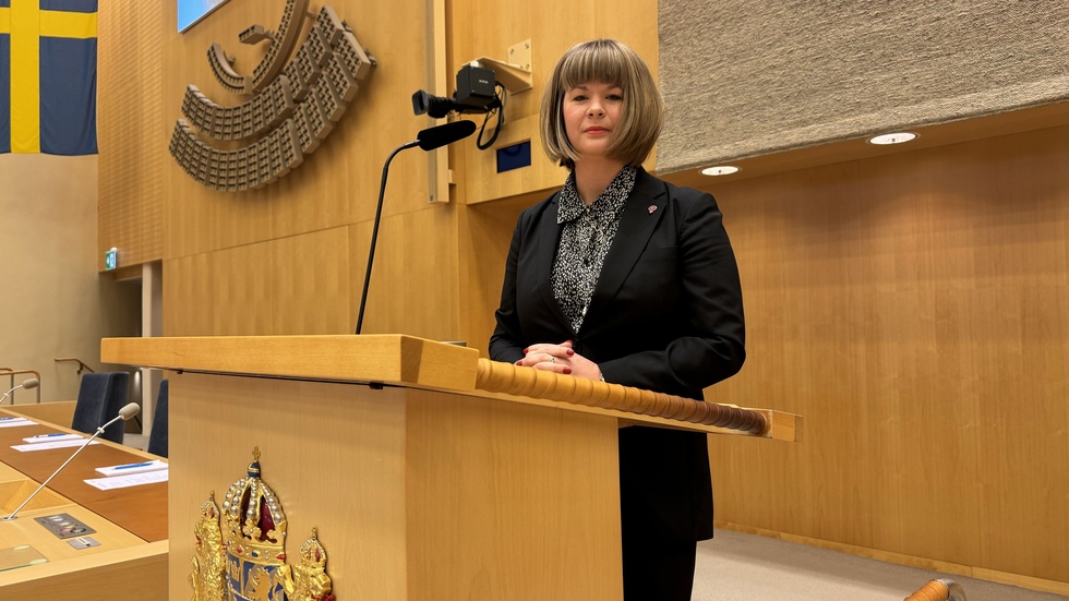 Det behövs en politik som prioriterar kvinnors arbetsvillkor och löner före skattesänkningar för höginkomsttagare, skriver riksdagsledamoten Sofia Amloh (S).