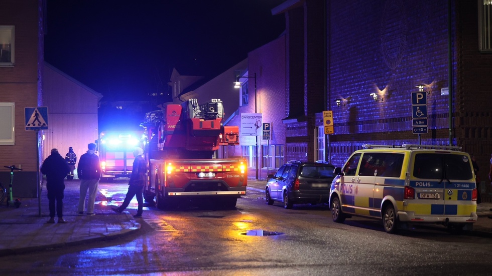 Även polis var på plats.