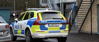 Polisinsats på skola i Linköping – elev förd till sjukhus