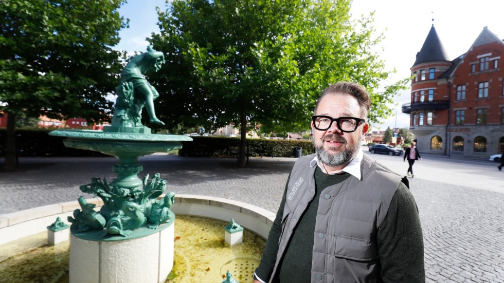 Kommunalrådet Jari Puustinen (M) vill införa drogtester av kommunens anställda.