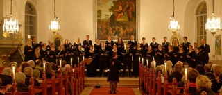 Chorus Lin radade upp pärlor i kyrkan