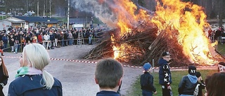 Välbesökt Valborgspremiär vid Nossenbaden