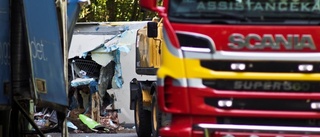 Här leds trafiken om efter lastbilsolyckan