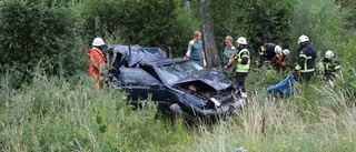 Misstänks för flera brott efter krock