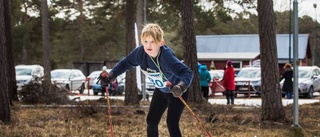 BILDER: Tappra skidåkare trotsade mildvädret