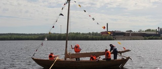 Fälbåten sjösatt med pompa och ståt