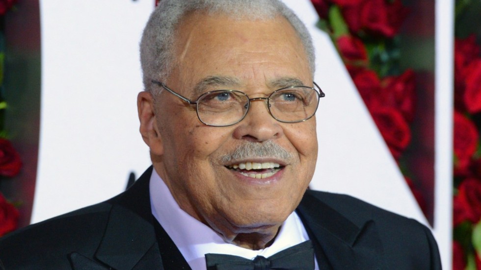 James Earl Jones har gjort rösten till Darth Vader sedan 1977. Men nu ska AI ta över den 91-årige skådespelarens jobb. Arkivbild.