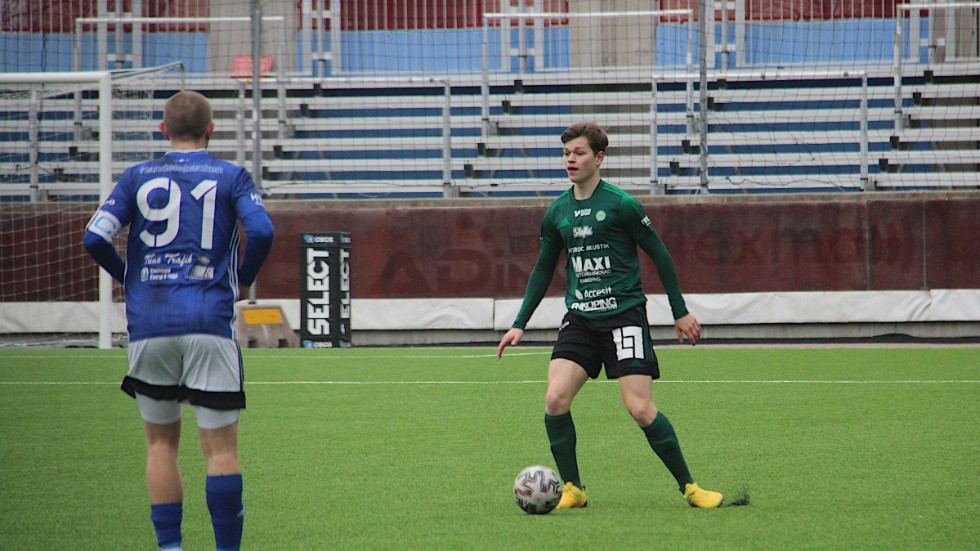 Elis Persson berättar att det uteblivna kontraktsförslaget från ESK var ganska väntat.