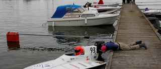 Fartfyllt båtrace på Östhammarsfjärden