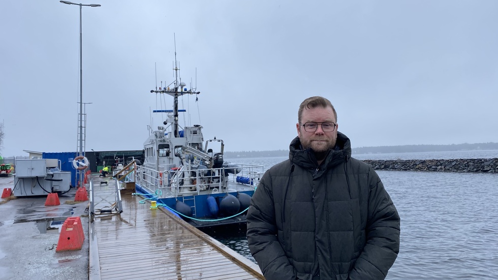 Jonas Lagerström, stationschef för Kustbevakningen i Västervik, har fått nya uppgifter till havs.