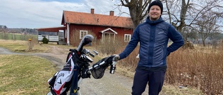 Först ut till tee – många sugna golfspelare när banan öppnade