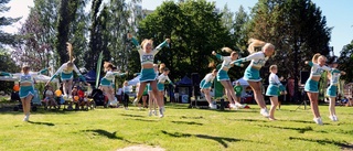 Cheerleading i Stadsparken.