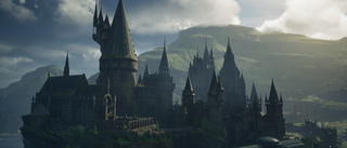 "Hogwarts legacy" passerar miljardstrecket