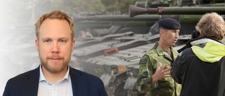 "Ge ÖB och försvaret rätt resurser"