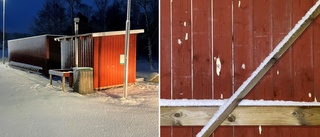 Badplats beskjuten – hål i dassväggar • Polisen: "Vi säkrar spår"