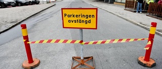 Här sätts det p för parkering