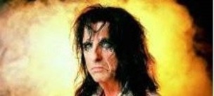 Alice Cooper jobbar hårt