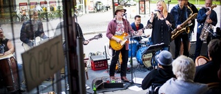 Slutspelat för The Strummers på café Norr