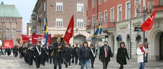 S budskap under första maj: Nej till vinster i skolan