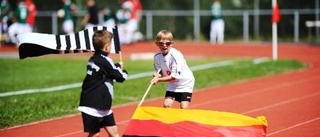 Fotbollsfest med glad gäst