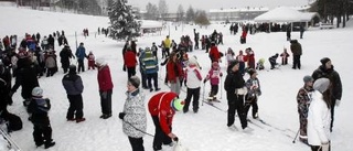 Pelle Tott delade ut medaljer på sitt eget skidlopp