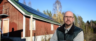 Fredrik halverade gårdens elförbrukning med solceller: "Det kommer bli väldigt lönsamt"