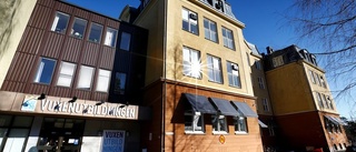 Få vill köpa mögelskolan