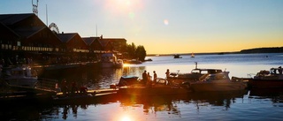 Lång gästbrygga snart i hamn