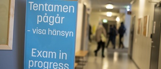 Läkare pluggar längre men får inte fler veckor med CSN