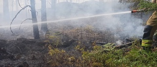 Brand bekämpas – kvar hela natten