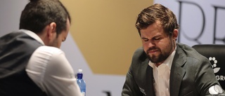 Carlsen har kopplat greppet i schack-VM