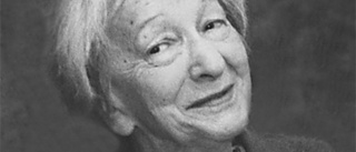 Szymborska tvättar mig ren