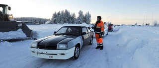 Folkligt, festligt och iskallt