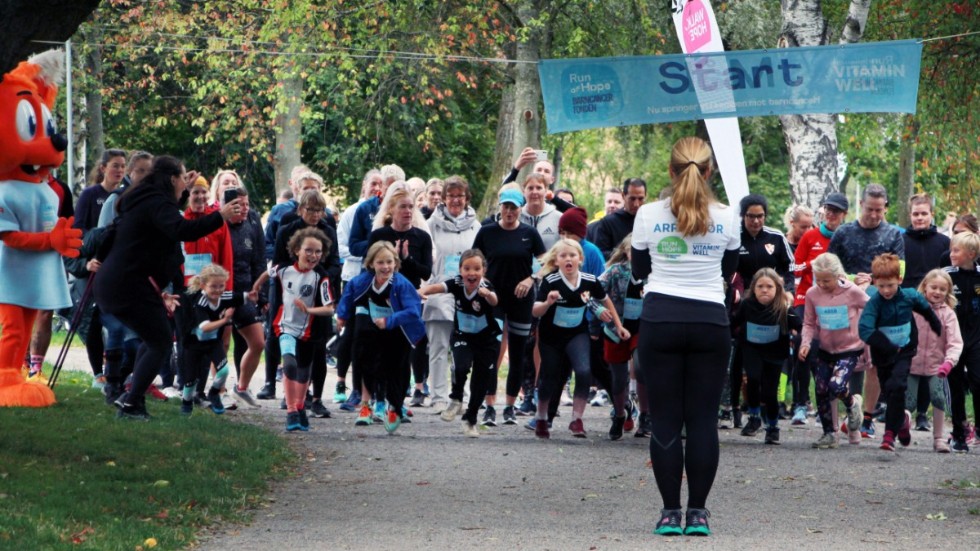 Run of Hope lockade nära 100 deltagare som ställde upp genom att betala startavgift och lotterier till förmån för Barncancerfonden.