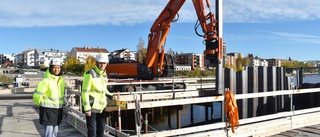 Arbetet på Karlgårdsbron är igång: ”Snart jobbar vi på bred front över hela älven” • Då beräknas bygget vara klart