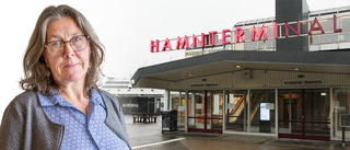 ”Finns det ingen vänlig båtägare som kan köra er till Nynäs?”