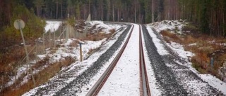 Vill behålla den gamla järnvägen