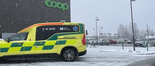 Krock vid Stora Coop – personbilar kolliderade