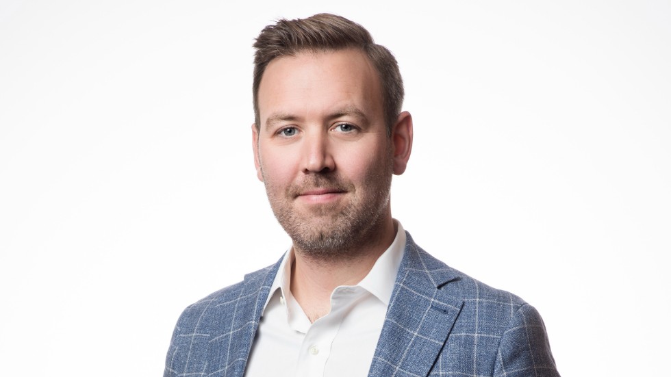 Johan Gustafsson är regionchef på Svenskt Näringsliv. I sin debattartikel i Folkbladet argumenterar Gustafsson för att kommunerna skulle kunna frigöra runt 40 miljarder kronor om alla arbetade som de bästa kommunerna. 