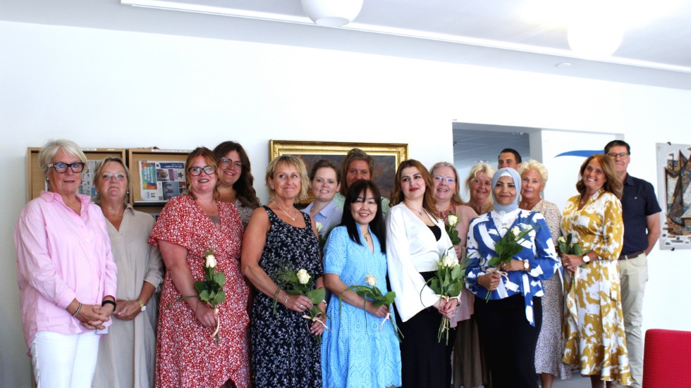Ett urval av dem som klarat utbildningen och kan titulera sig som Silviasyster. Klassen består av: Anna Karlsson, Camilla Strand, Caroline Andersson, Cahtrin Carlsson, Emma Thompson Nydal, Cecilia Bewernick, Janeth Borger, Jennifer Strid, Linda Johansson, Malin Karlsson, Maria Albinsson, Maria Lindholm Bertilsson, Muna Roumieh och Sakar Mohieddin.