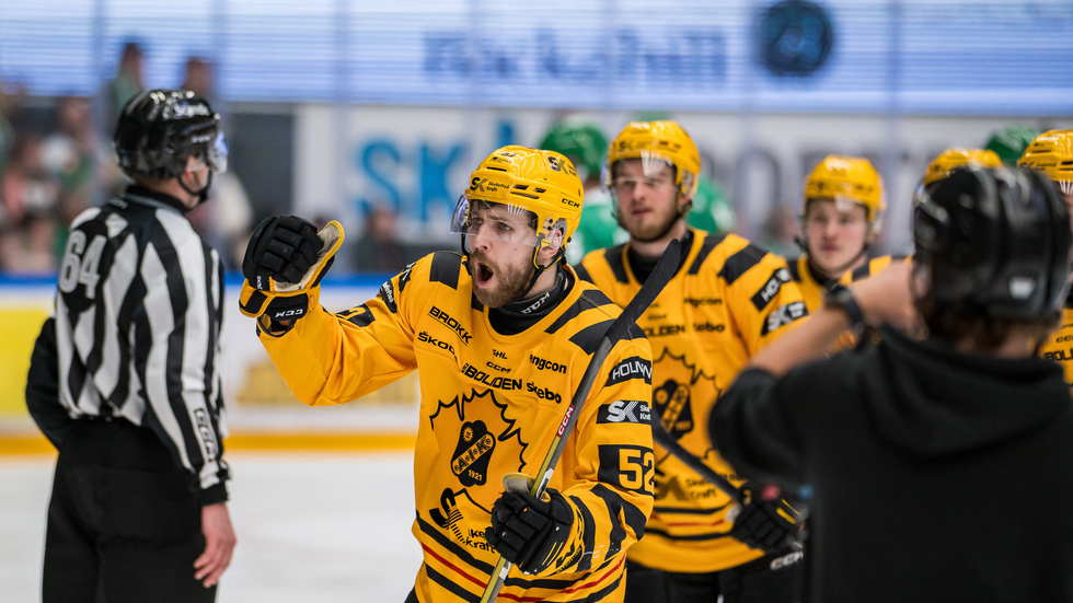 Arvid Lundberg gjorde en stark insats och var inblandad i mycket när AIK vann tredje finalmatchen mot Rögle.