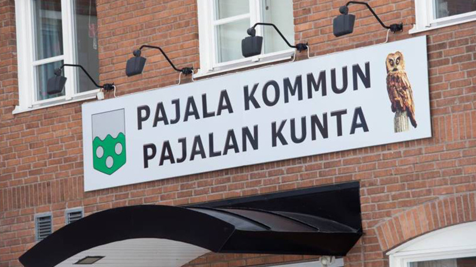 På måndagens fullmäktige debatteras huruvida kommunstyrelsen ska få ansvarsfrihet för räkenskapsåret 2023. Kommunens egna revisorer säger nej.