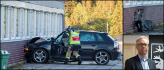 Mannen bakom hotet rammade kommunhusets vägg med bil