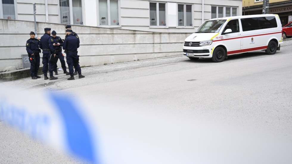 En person fritogs från Kriminalvården på väg till ett tandläkarbesök i Södertälje.