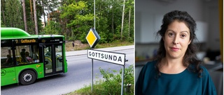 "Förslagen om orten smattrar som skott ovanför oss"