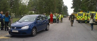 Två bilar i krock i Svärtinge