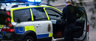 Man avled efter polisingripande