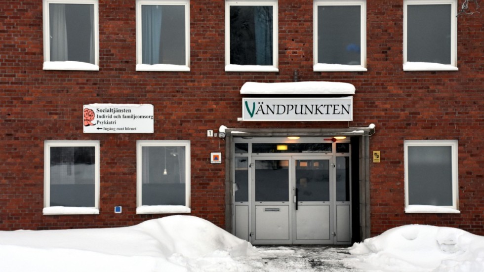 Enligt Anders Segerlund är underhållet på kommunens fastigheter eftersatt och budgeten räcker inte till.