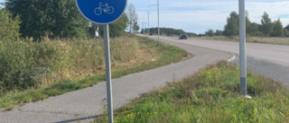 78-årig cyklist påkörd av bil på övergångsställe – nu åtalas föraren